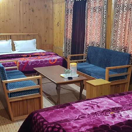 Kassal Heights Hotel Patnitop Esterno foto