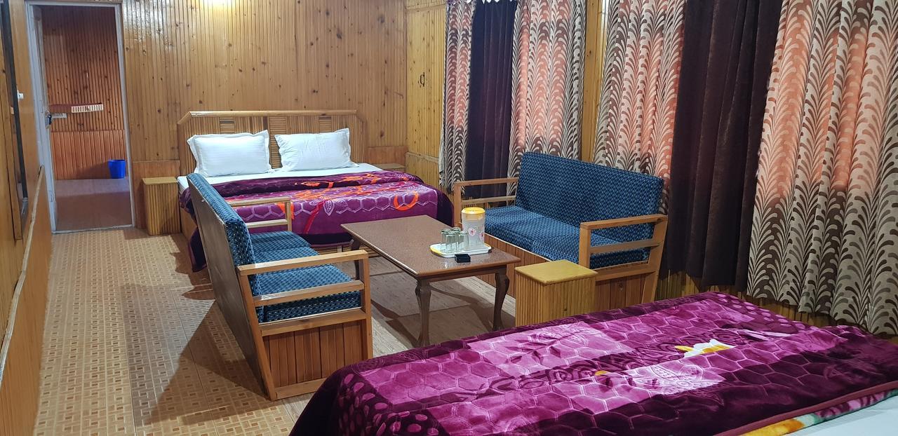 Kassal Heights Hotel Patnitop Esterno foto